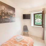 Casa vacanze Four Bedroom With Sea View *