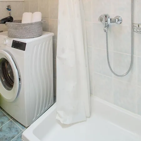 Four Bedroom With Sea View * 스톤