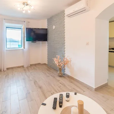 Four Bedroom With Sea View Hébergement de vacances *